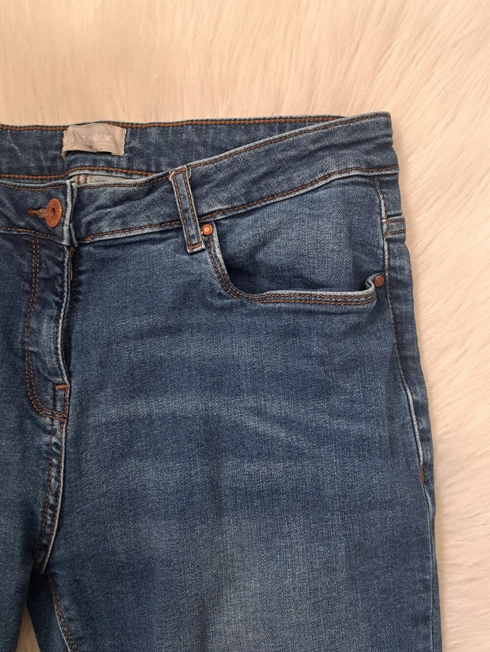 Blue Motion Denim Bermudas